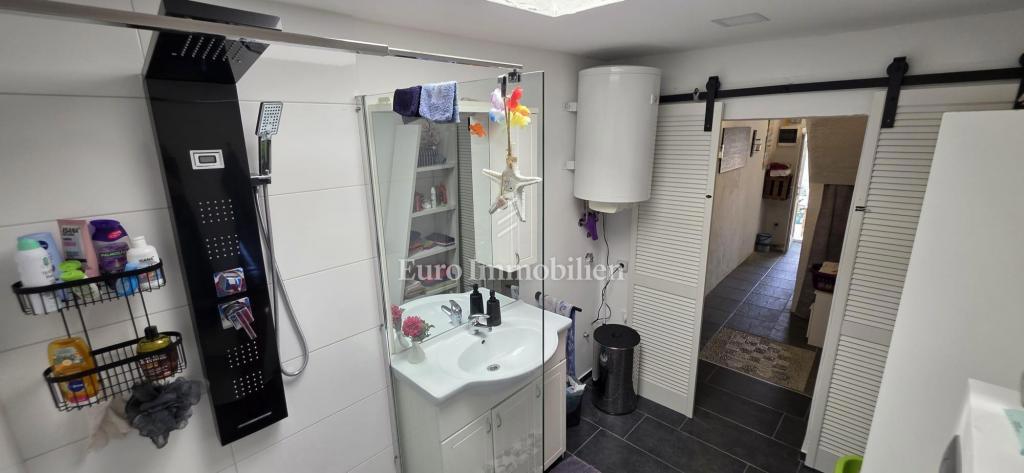 Crikvenica, casa a schiera in ottima posizione