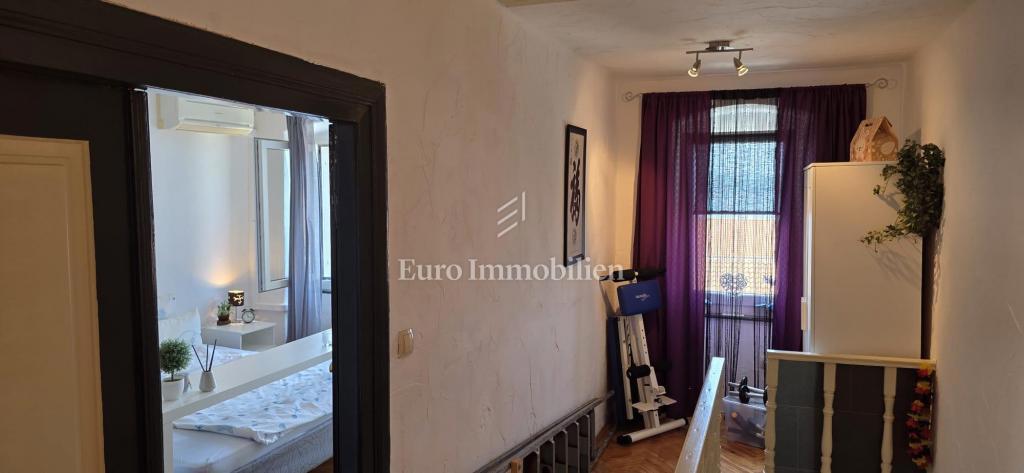 Crikvenica, casa a schiera in ottima posizione