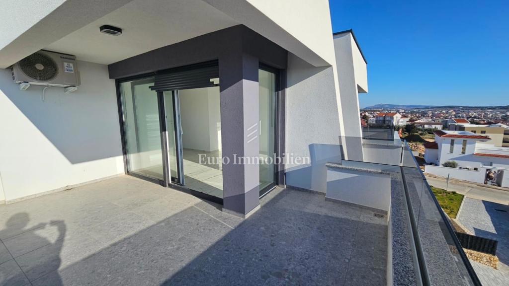 Novalja - attico di nuova costruzione