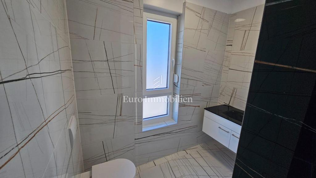 Novalja - attico di nuova costruzione