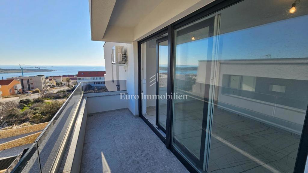 Novalja - attico di nuova costruzione