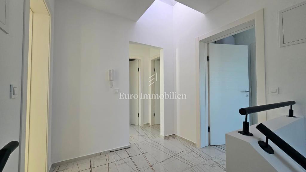 Novalja - attico di nuova costruzione