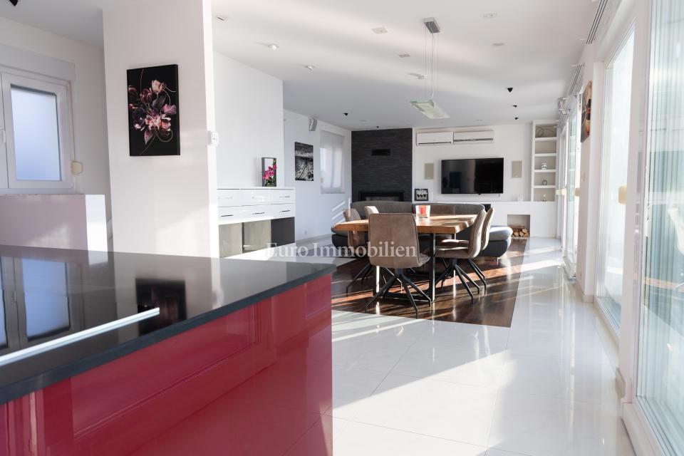 Villa prima fila sul mare con vista panoramica