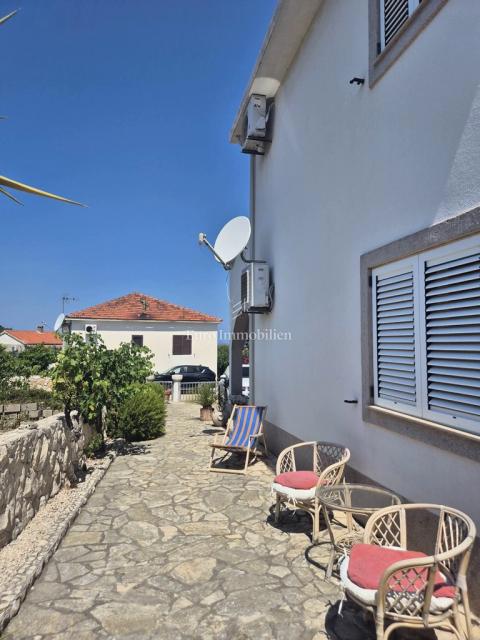 Casa vicino alla spiaggia, con vista mare