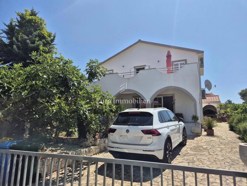 Casa vicino alla spiaggia, con vista mare