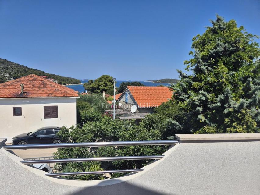 Casa vicino alla spiaggia, con vista mare