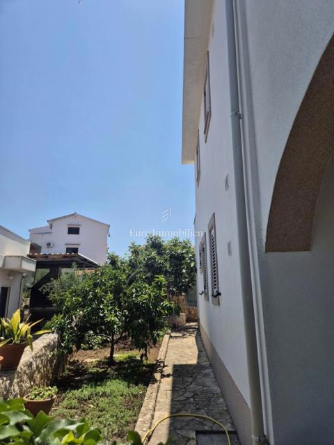 Casa vicino alla spiaggia, con vista mare