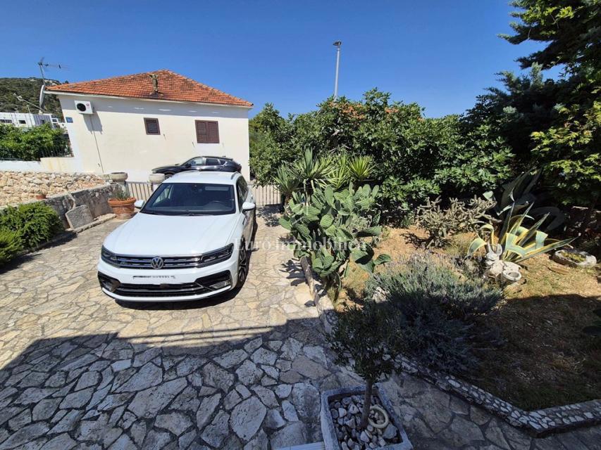 Casa vicino alla spiaggia, con vista mare
