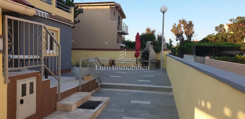 Nin - condominio, prima fila al mare