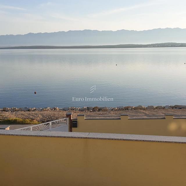 Nin - condominio, prima fila al mare