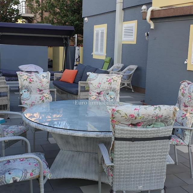 Nin - condominio, prima fila al mare