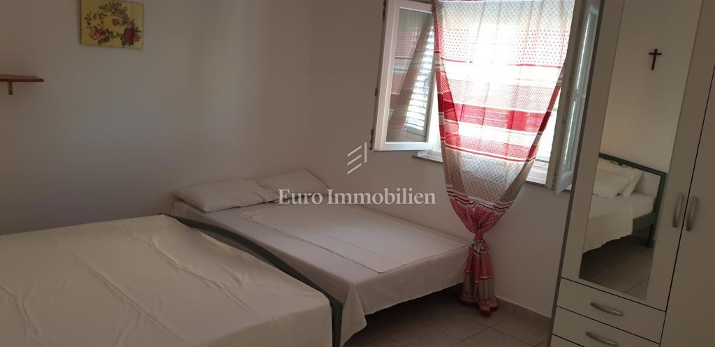 Nin - condominio, prima fila al mare