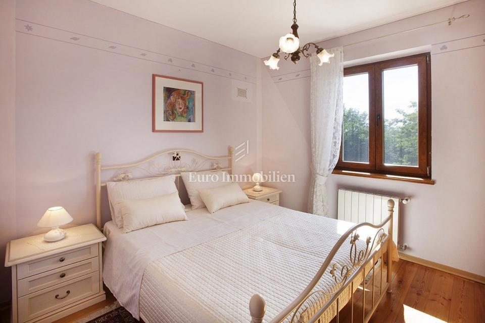 Barban - casa con piscina vicino al mare