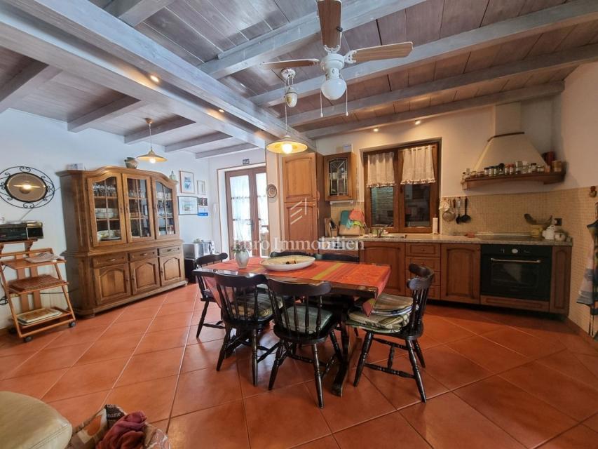 Barban - casa con piscina vicino al mare