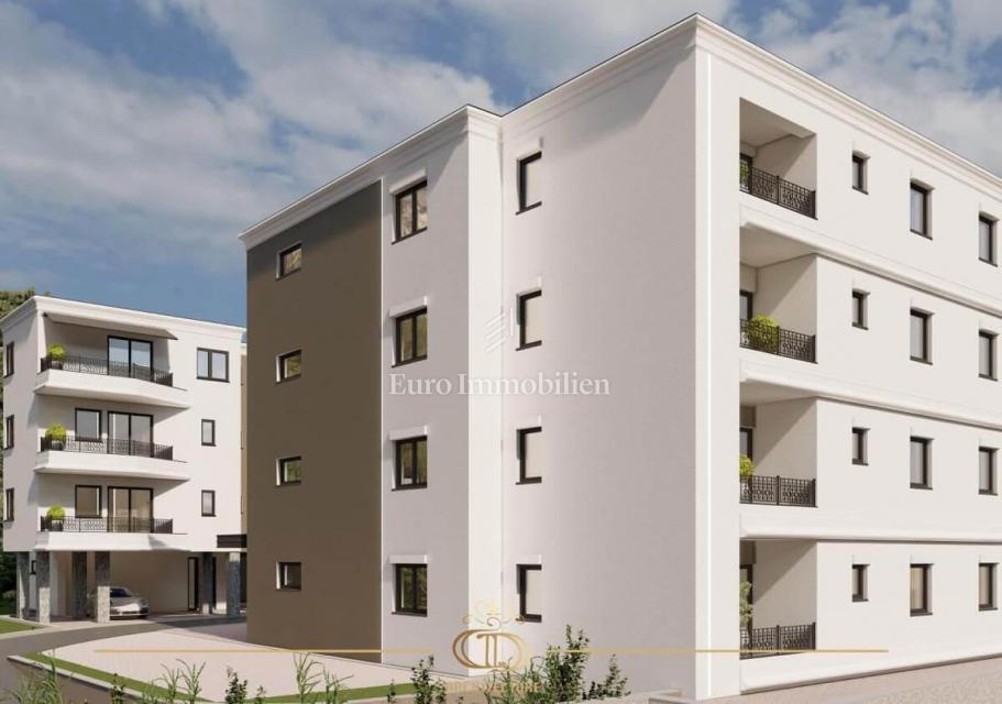 Drvenik, Appartamenti con una camera da letto e vista mare