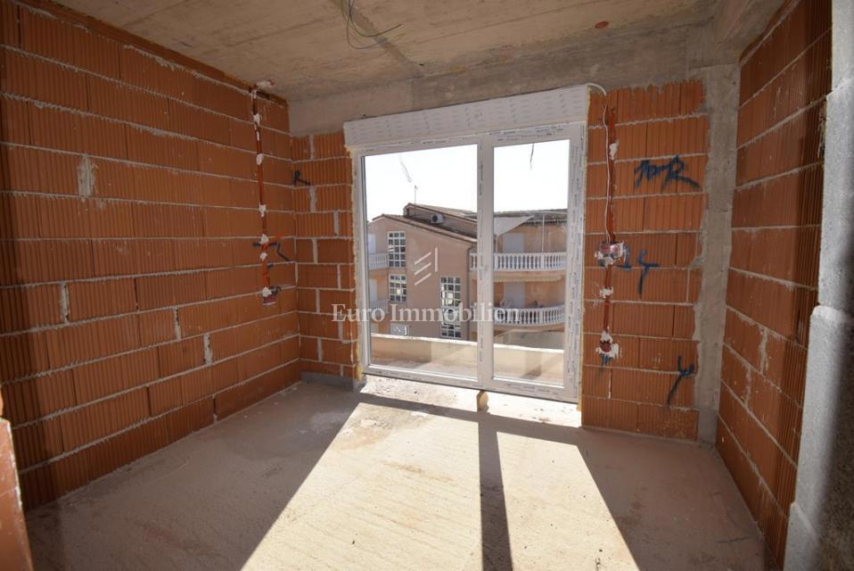 Vodice, Appartamento SJ6 al 2° piano vicino alla spiaggia