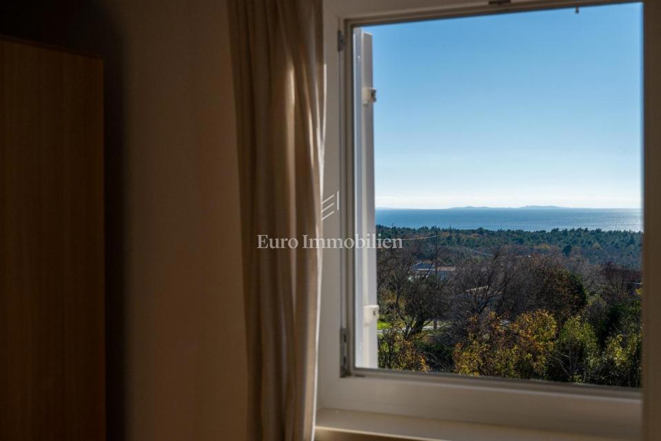 Labin, Casa con Piscina e Vista Mare