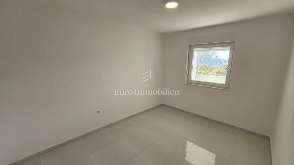 Crikvenica, Appartamento duplex vicino al mare