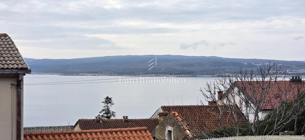 Casa con terrazza e vista mare vicino alla spiaggia