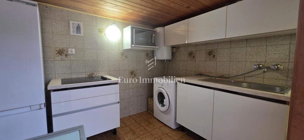 Casa con terrazza e vista mare vicino alla spiaggia