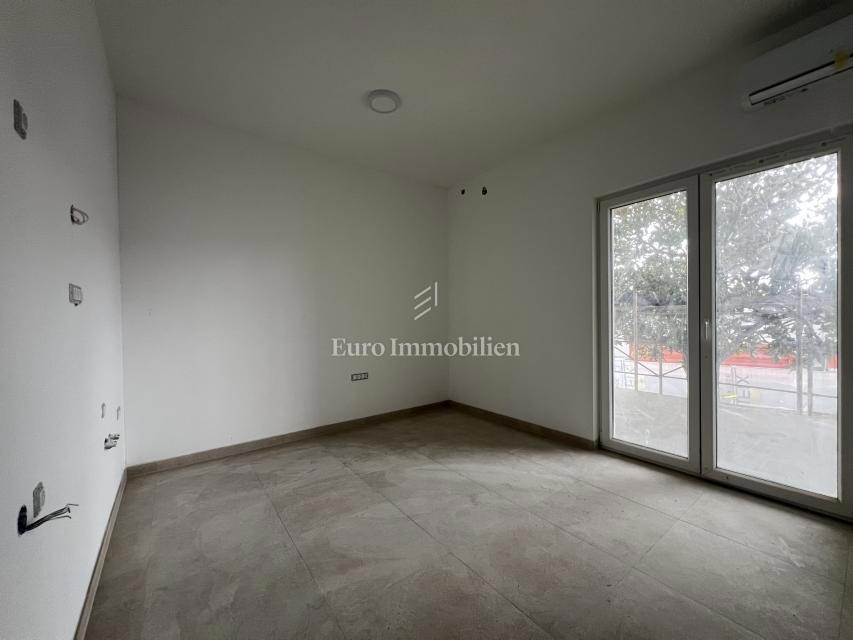 Crikvenica, appartamento con loggia e vista mare