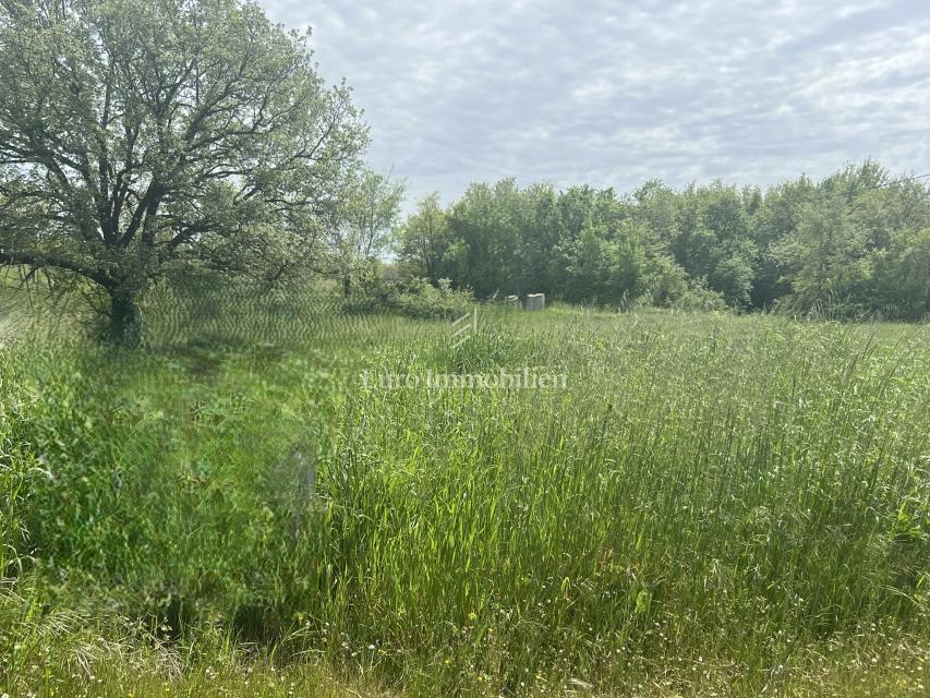 Istria, zona di Marčana, terreno edificabile
