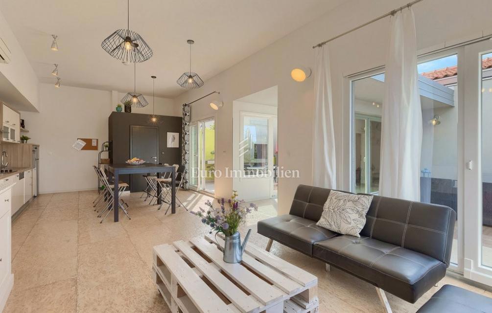 Bella casa con piscina - Parenzo