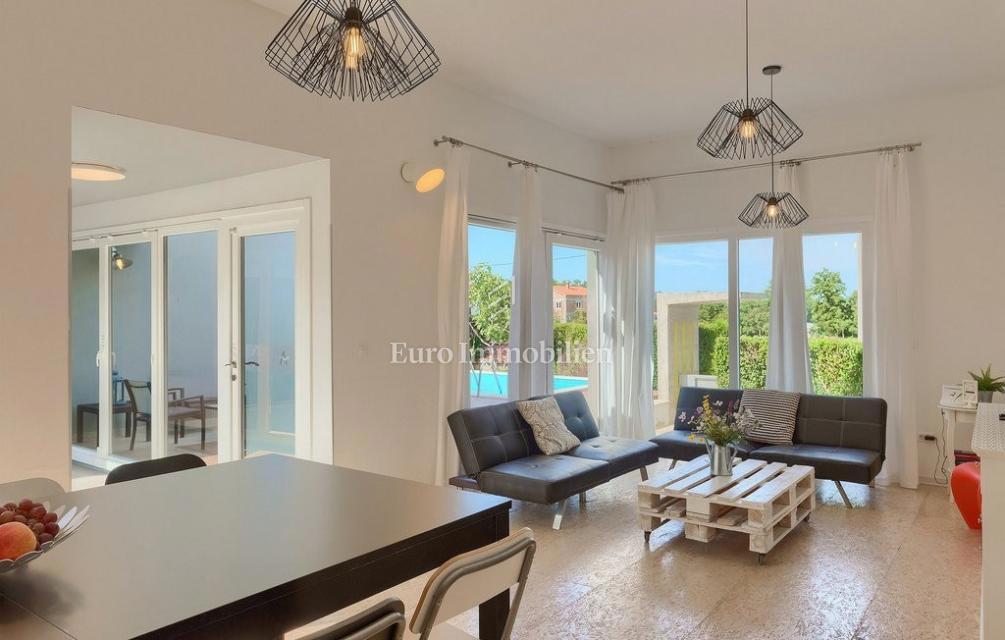 Bella casa con piscina - Parenzo