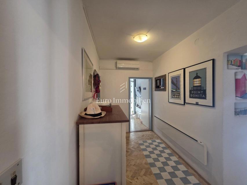 Appartamento con giardino e garage in posizione eccellente