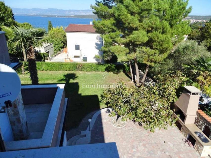 Island Krk, Malinska, house with pool, third row from the sea!