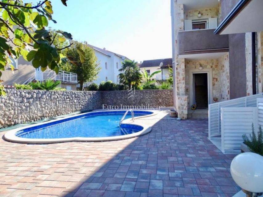 Island Krk, Malinska, house with pool, third row from the sea!