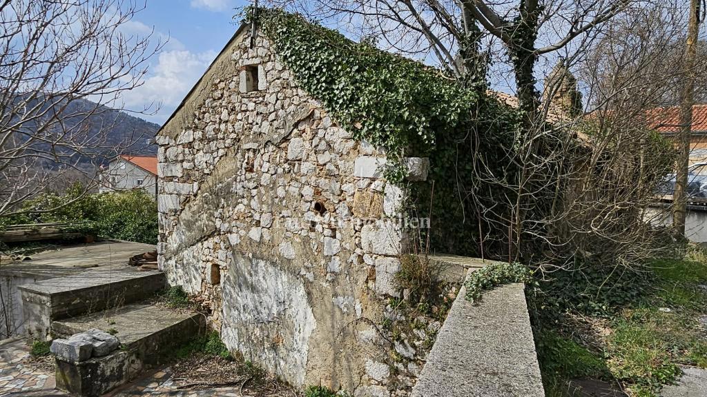 Vecchia casa in vendita Bribir