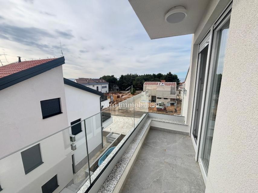 Attico (penthause) con vista mare - l'isola di Pag