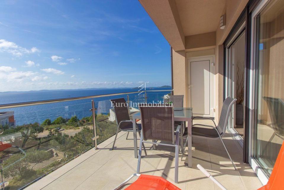 Murter – Villa di lusso con piscina vista Kornati