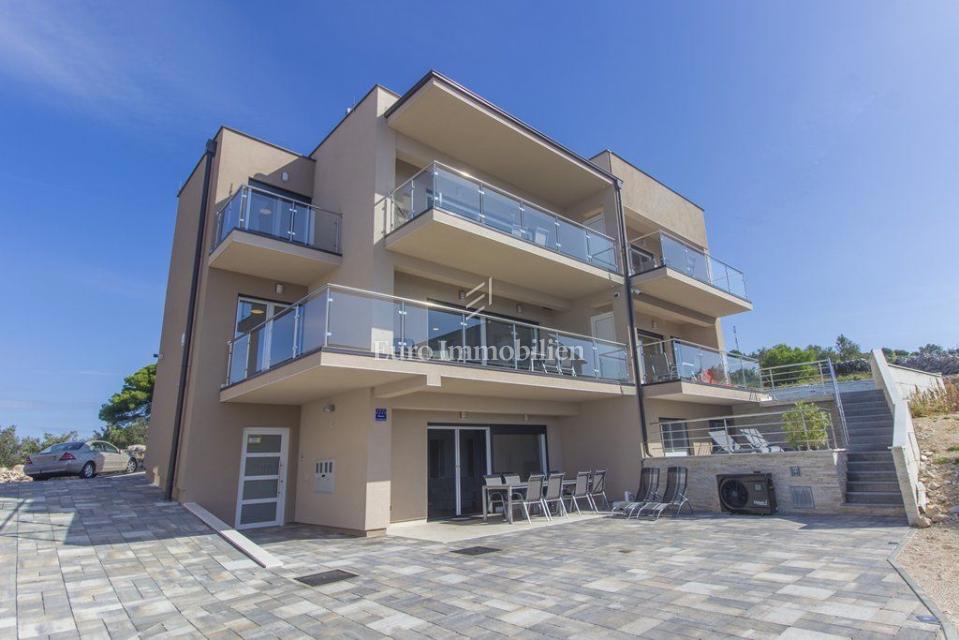 Murter – Villa di lusso con piscina vista Kornati