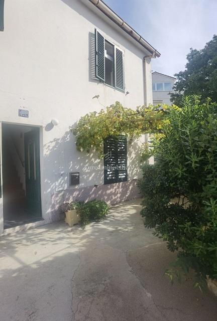 Novalja - casa con appartamento separato in centro città