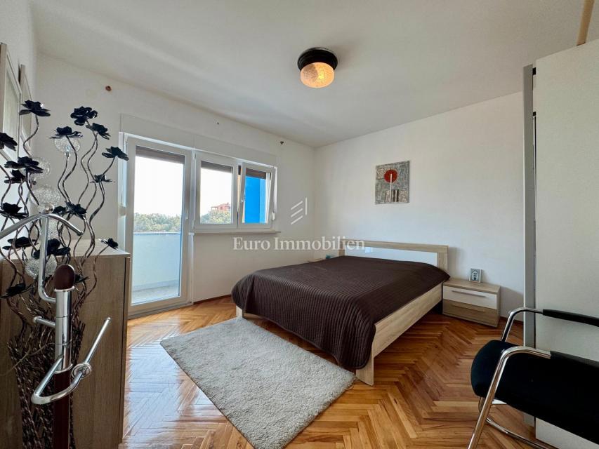 Istria - appartamento con vista mare in posizione tranquilla