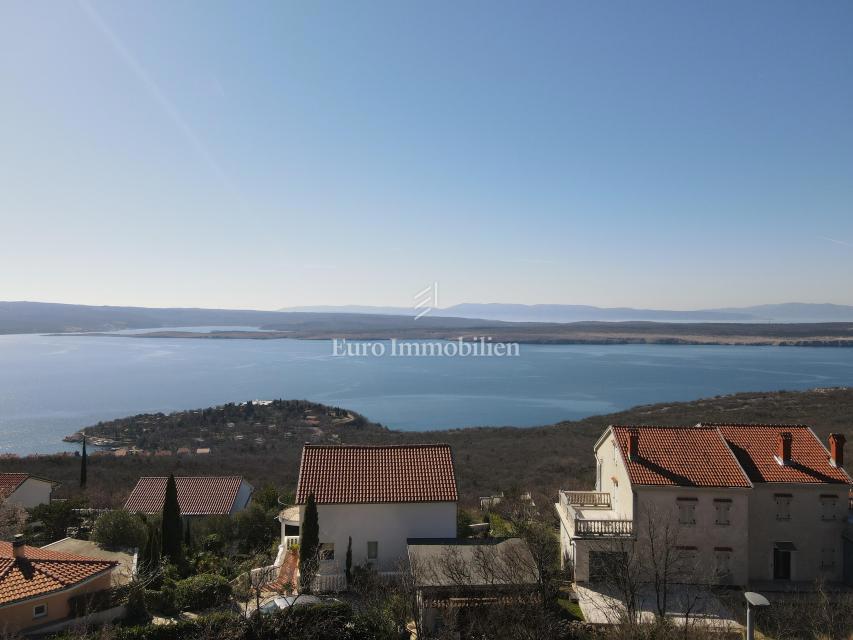 Casa con 2 appartamenti e vista panoramica sul mare