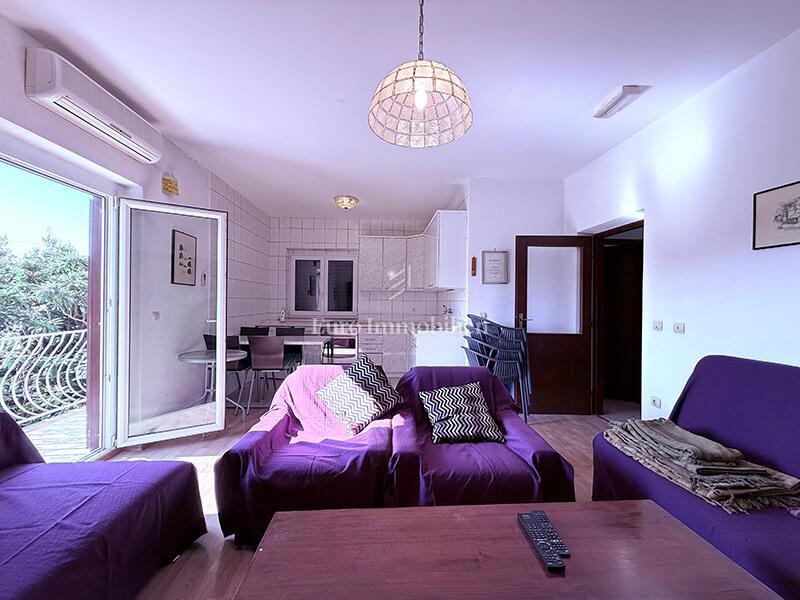 Baška Voda - casa nel centro della città, a 50 m dal mare