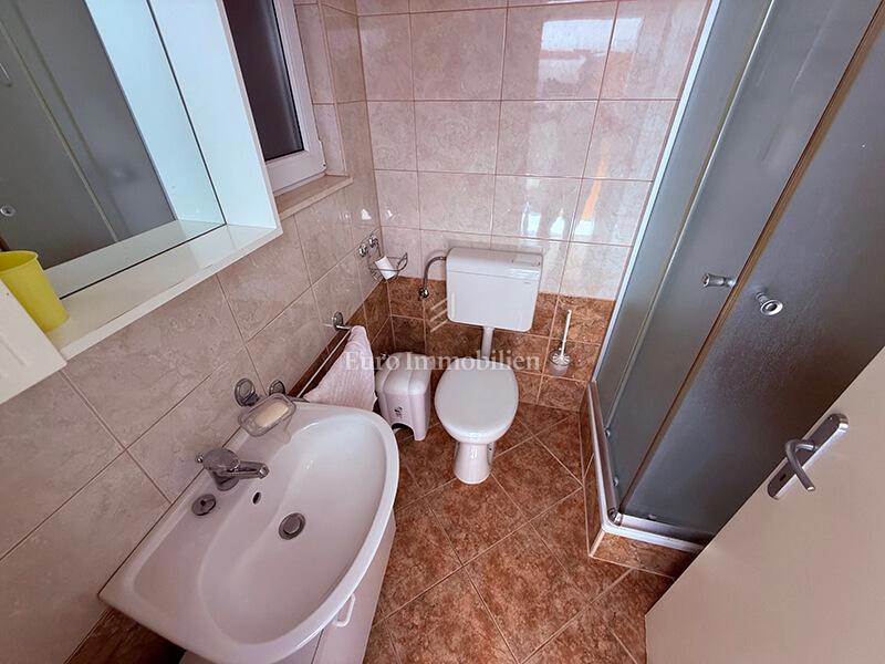 Baška Voda - casa nel centro della città, a 50 m dal mare