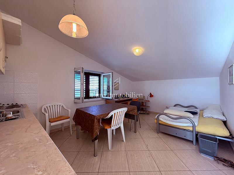 Baška Voda - casa nel centro della città, a 50 m dal mare