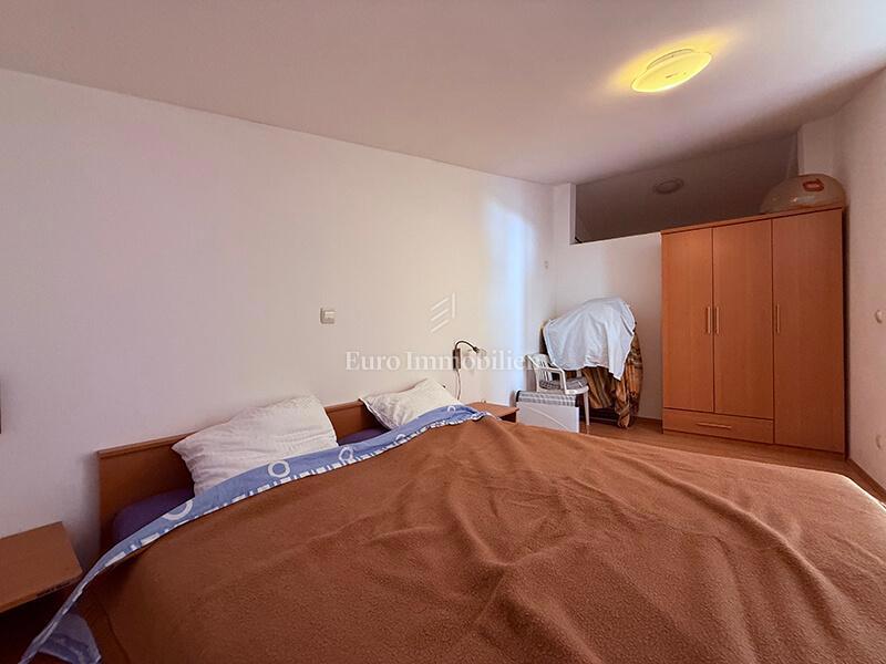 Baška Voda - casa nel centro della città, a 50 m dal mare