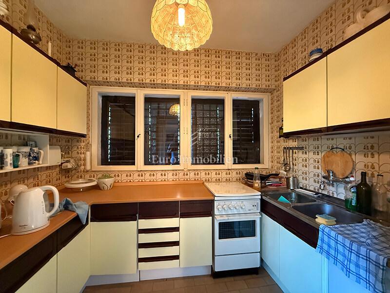 Baška Voda - casa nel centro della città, a 50 m dal mare