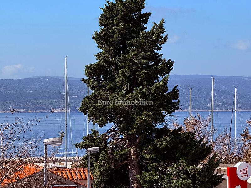 Baška Voda - casa nel centro della città, a 50 m dal mare