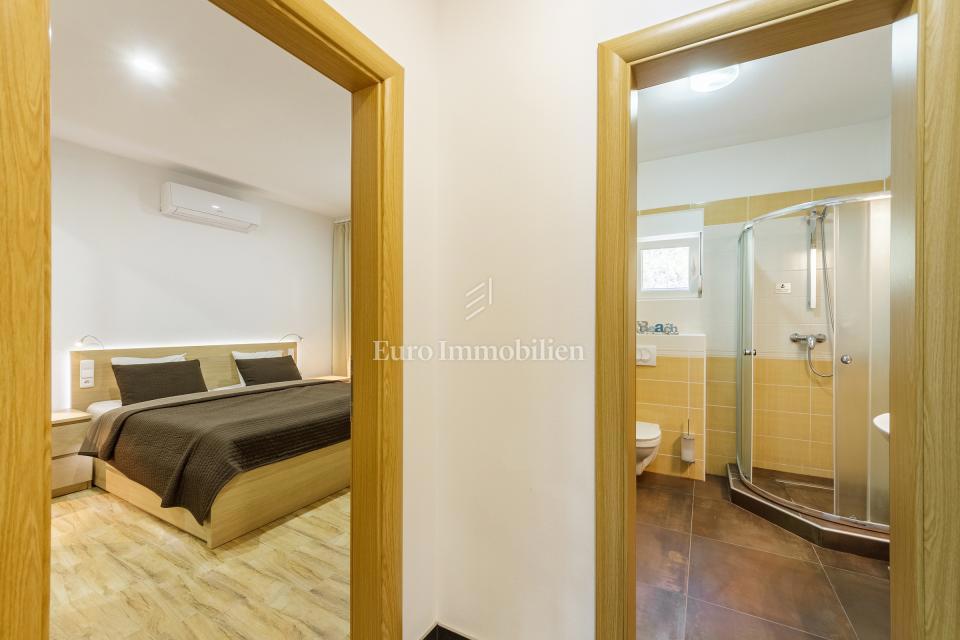 Vir - appartamento in prima fila sul mare con vista aperta