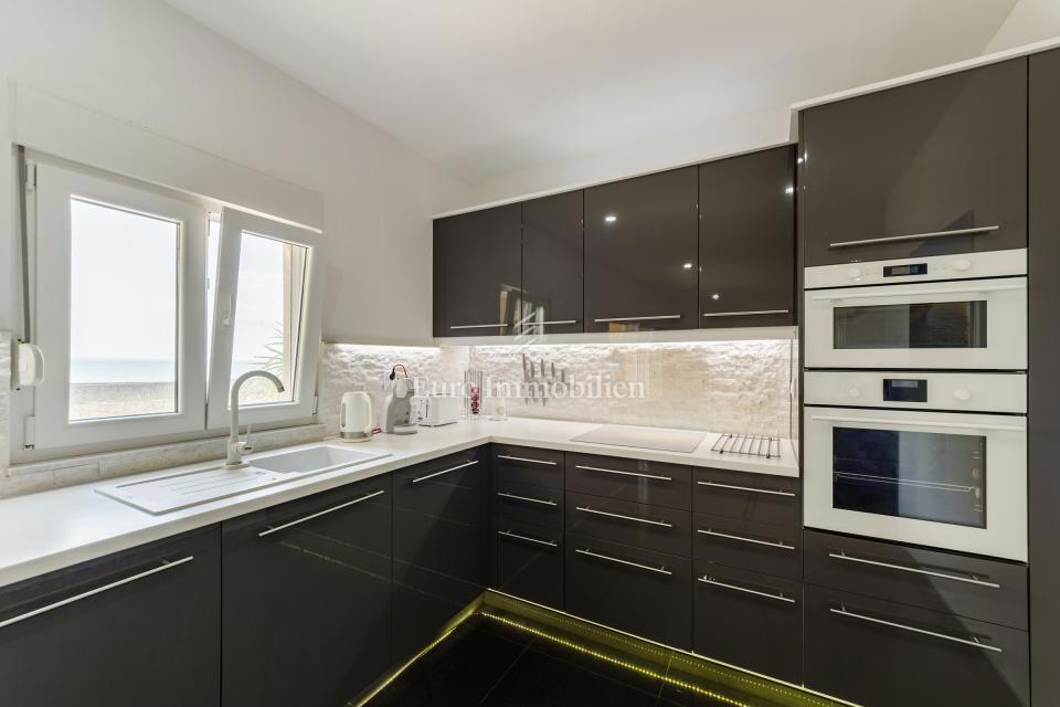 Vir - appartamento in prima fila sul mare con vista aperta