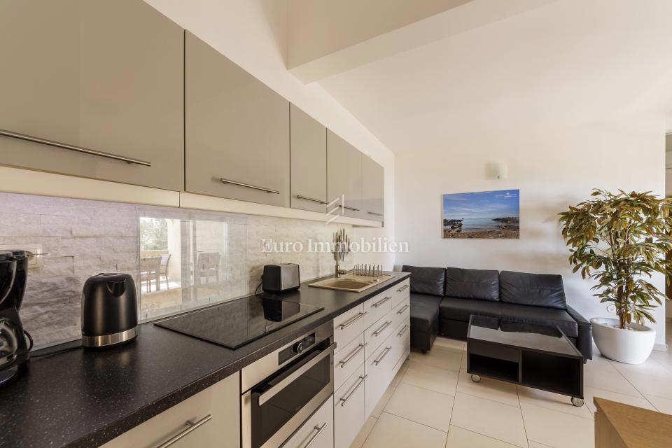 Vir - appartamento in prima fila sul mare con vista aperta