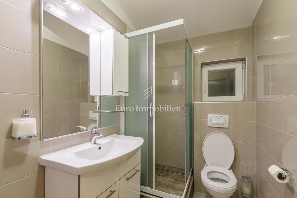 Vir - appartamento in prima fila sul mare con vista aperta