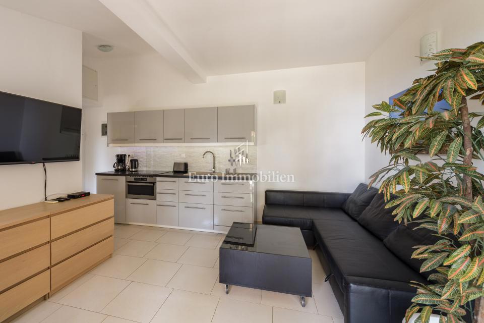 Vir - appartamento in prima fila sul mare con vista aperta