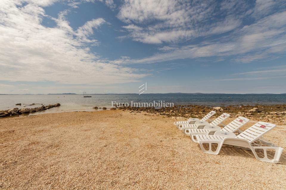 Vir - appartamento in prima fila sul mare con vista aperta